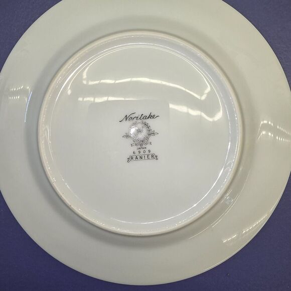 Noritake Ranier 4 Bread & Butter Plates Platinum Trim #6909 Floral White - Picture 4 of 4